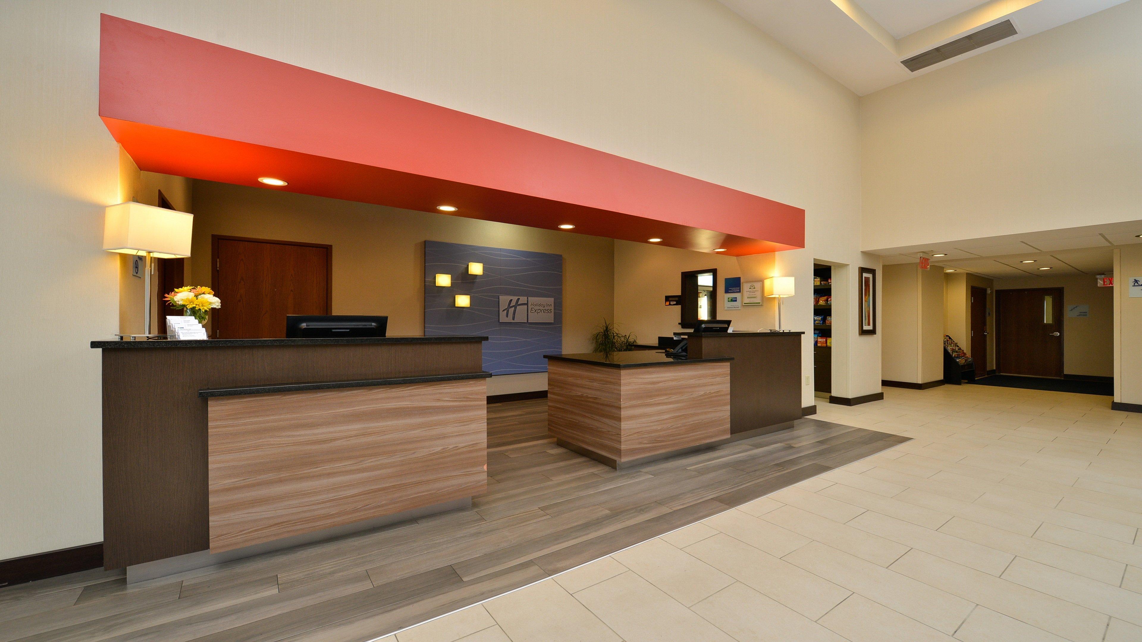 Holiday Inn Express Boston-Milford By Ihg Esterno foto