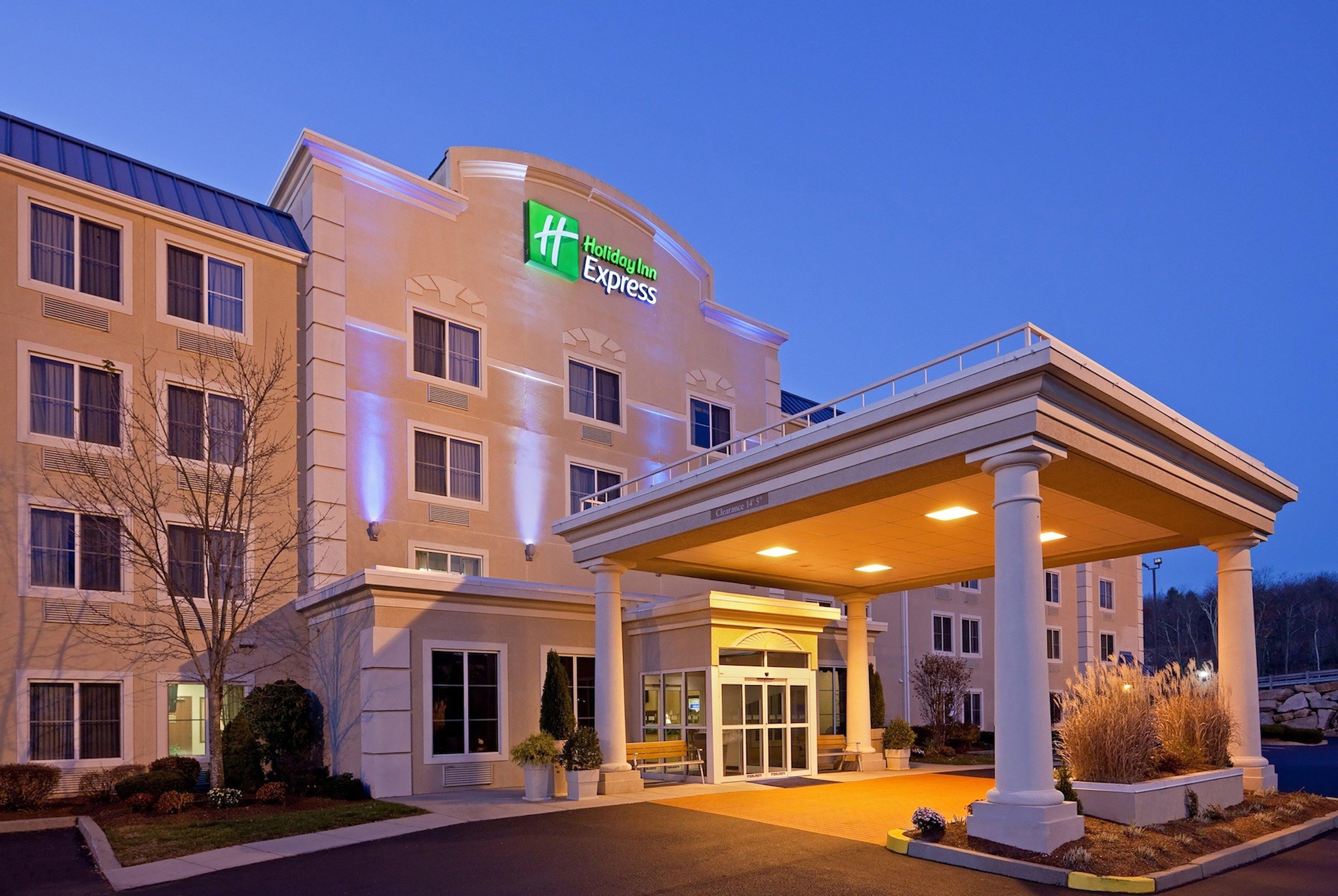 Holiday Inn Express Boston-Milford By Ihg Esterno foto